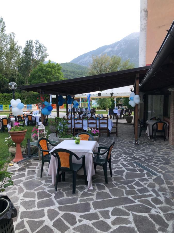 Hotel River Civitella Roveto Екстер'єр фото